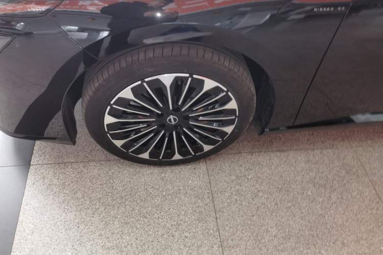 Used Nissan N7 2025 510 Pro
