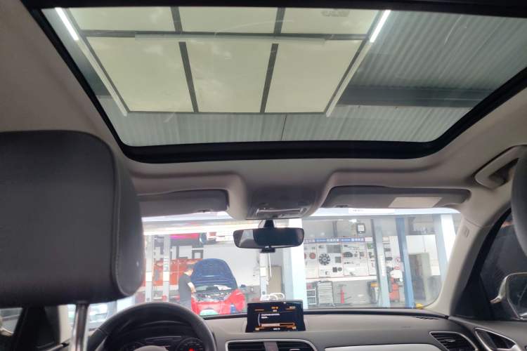 Used Audi Q3 2018 30th Anniversary Edition 30 TFSI Fashion Model Headliner