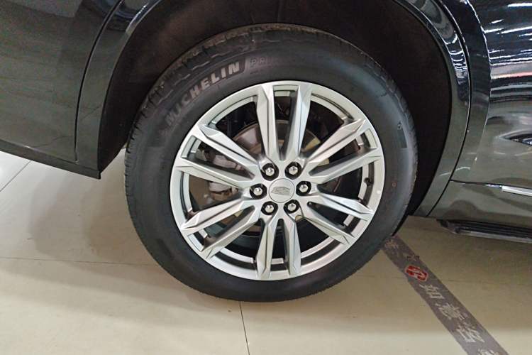 Used Cadillac XT6 2022 2.0T Six-Seater Four-Wheel-Drive Luxury Standard Edition
