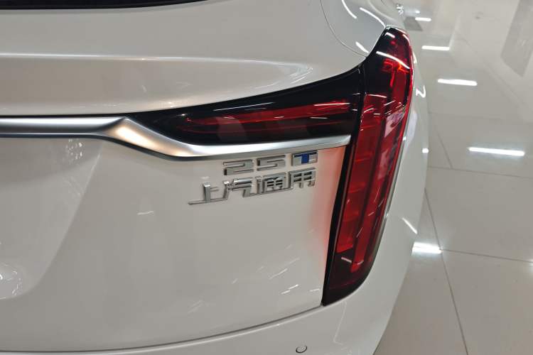 Used Cadillac GT4 2023 25T Fashion Edition
