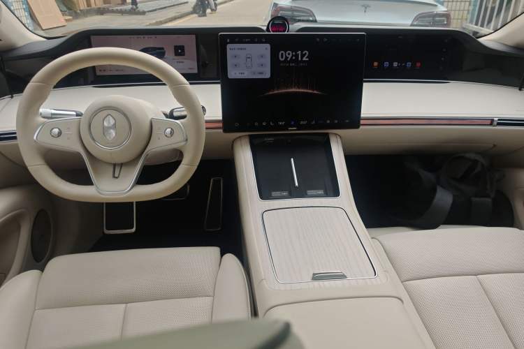 Used Hima S9T 2025 Model Pure Electric Four-Wheel-Drive Ultra
