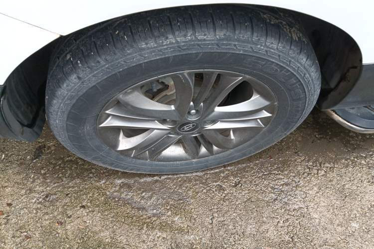 Used Hyundai ix35 2015 2.0L Automatic 2WD Smart Type China IV
