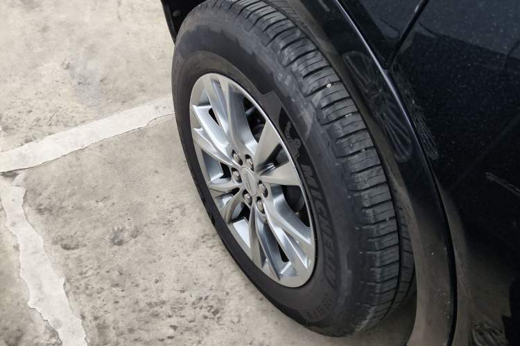 Used Cadillac XT5 2021 2.0T Two-Wheel Drive Luxury Version