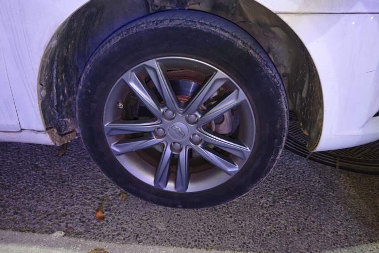 Used Geely Auto Emgrand 2017 Sedan Million Edition 1.5L Manual - Upward Version