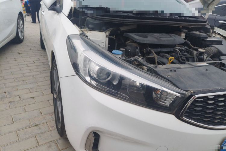 Used Kia K3 2016 1.6L Automatic GLS Right Front Headlight