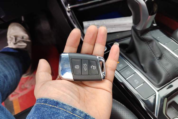 Used Volkswagen Passat 2024 380TSI Starry Elite Edition Interior 1