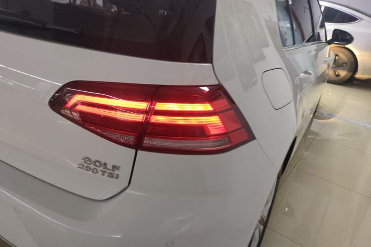 Used Volkswagen Golf 2019 280TSI DSG Comfort Version China VI Standard