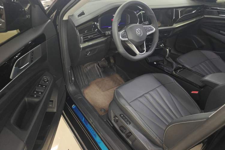 Used Volkswagen Passat 2024 330TSI Starry Elite Edition