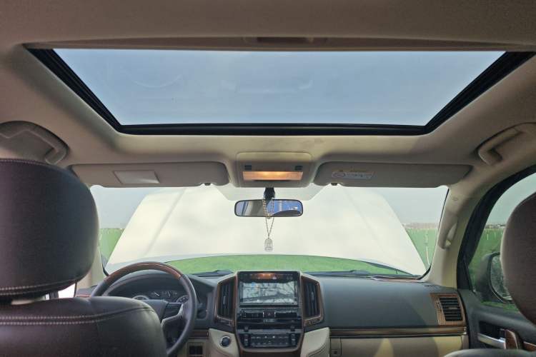 Used Toyota Land Cruiser 