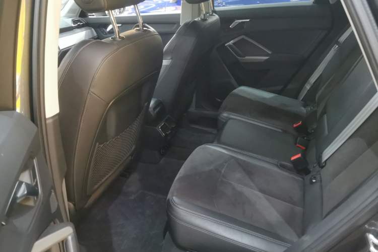 Used Audi Q3 2022 35 TFSI Progressive Dynamic Edition
