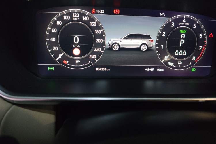 Used Land Rover Range SportNew Energy 2021 P400e SE Odometer Close Up