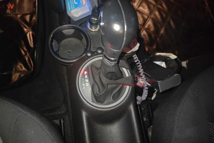 Used MINI 2011 1.6L ONE
