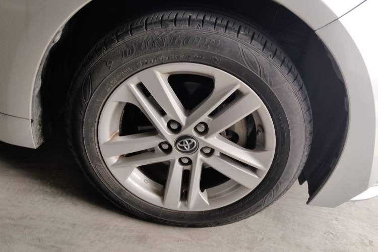 Used Toyota Levin 2019 185T CVT Luxury Edition China VI Standard Right Front Wheel Hub