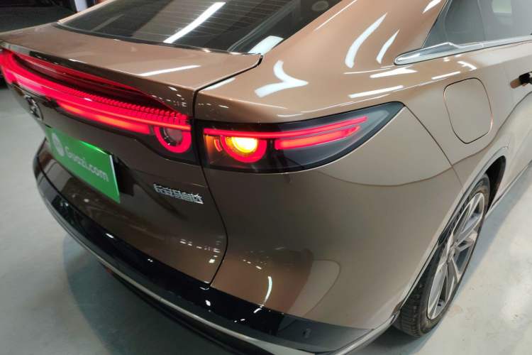 Used Mazda EZ-6 2024 Range-Extended 200 Luxury Edition