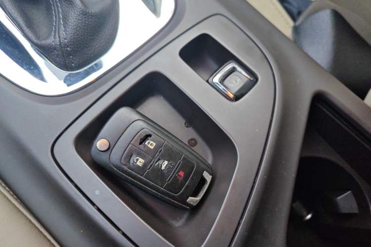 Used Buick Regal 2015 2.0L Elite Fashion Edition
