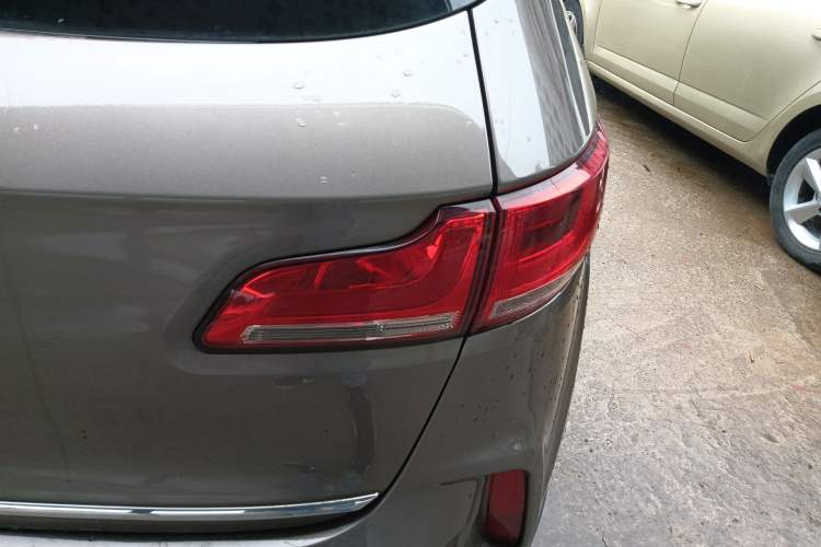 Used Bestune X40 2017 1.6L Automatic Luxury Model
