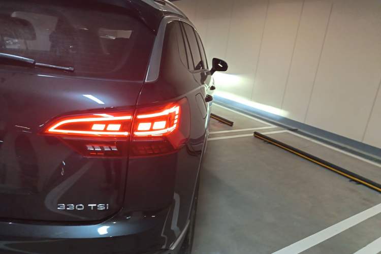 Used Volkswagen Tayron 2020 330TSI Two-Wheel Drive Luxury Smart Connectivity Version
