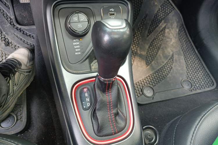 Used Jeep Compass 2017 200TS Automatic High-Performance All-Wheel Drive Edition