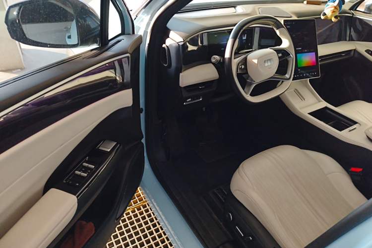 Used Geely Galaxy L7 2023 1.5T 115 km MAX Interior 3