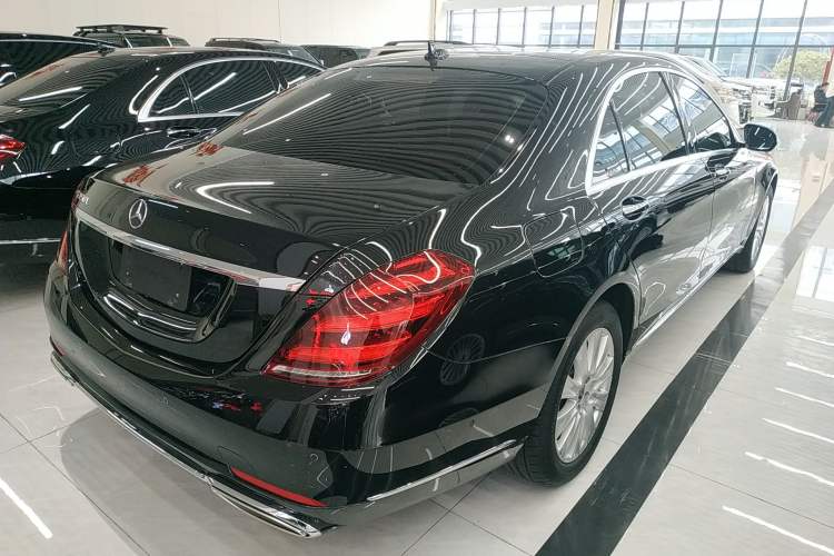 Used Mercedes-Benz S-Class 2018 S 320 L