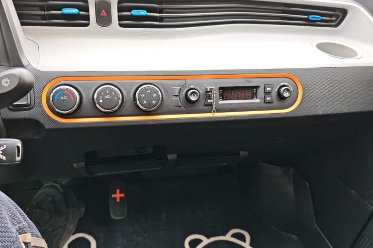 Used Wuling Hongguang MINIEV 2020 Enjoyment Model Lithium Iron Phosphate