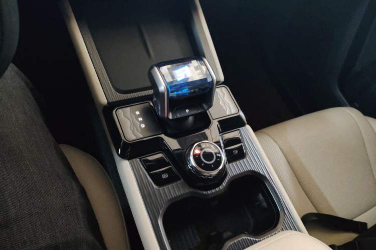 Used JETOUR Shanhai T1 2025 150 km to the Lake
