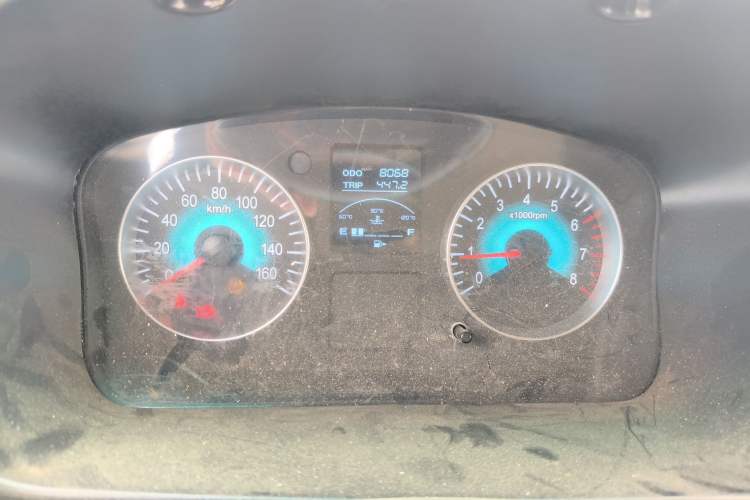 Used Jinbei Hiace X30 2024 1.5L Champion Edition Passenger Vehicle 5/6/7 Seats Instrument Cluster