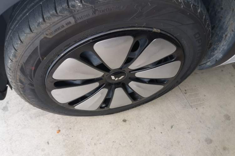 Used Wuling Bingo 2023 410 km Lingxi Deluxe Edition Exterior 4