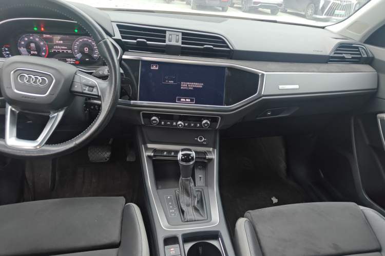 Used Audi Q3 2019 35 TFSI Advanced Dynamic Edition