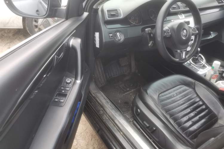 Used Volkswagen Magotan 2012 1.8TSI Luxury Model Driver Seat