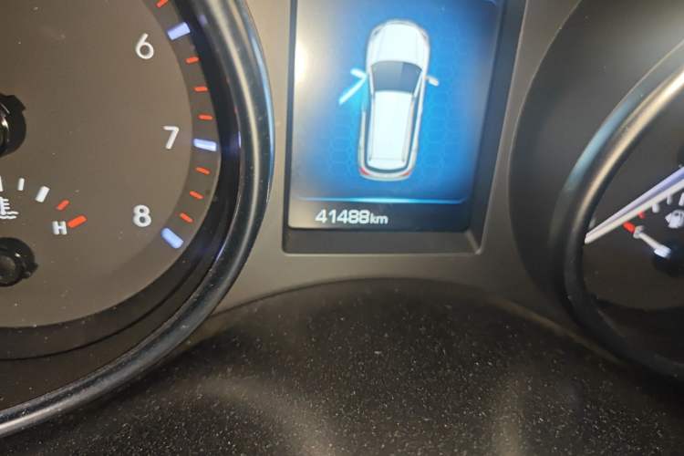 Used Haval H6 Coupe 2016 Blue Label 1.5T Automatic Two-Wheel Drive Urban Model Odometer Close Up