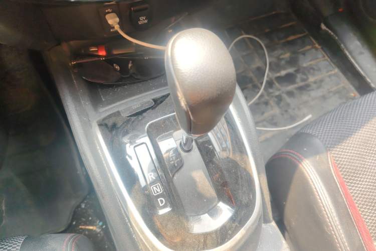 Used Nissan Qashqai 2017 2.0L CVT Smart Enjoyment Version China V Standard Gear Lever