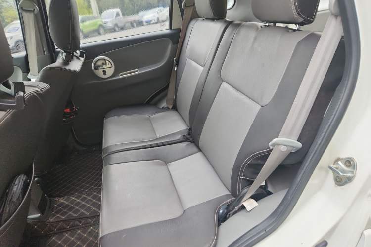 Used Zotye T200 2014 1.5L CVT Elite Version
