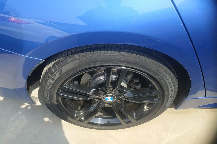 Used BMW 3 Series 2018 320i M Sport Package Right Rear Wheel Hub