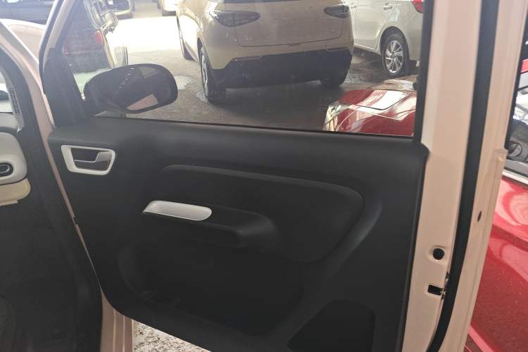 Used Wuling Hongguang MINIEV 2024 3rd Generation 215km Advanced Version