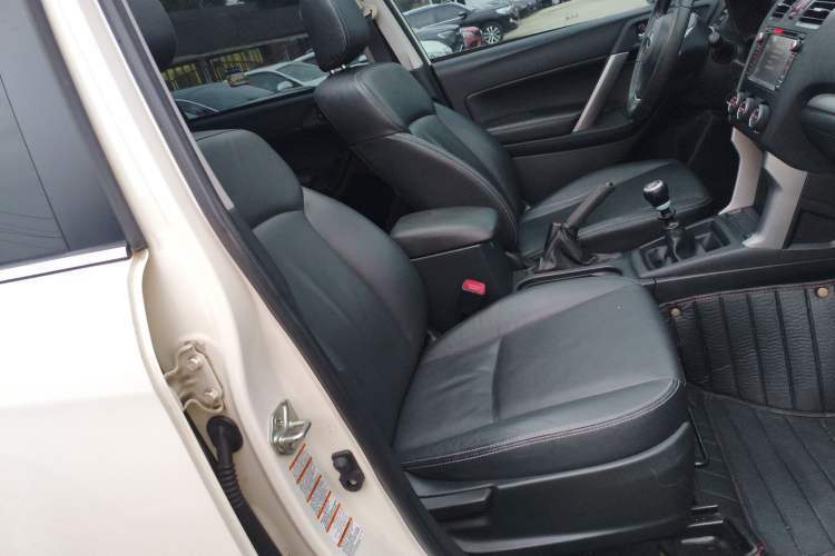 Used Subaru Forester 2014 2.0i Manual Luxury Edition
