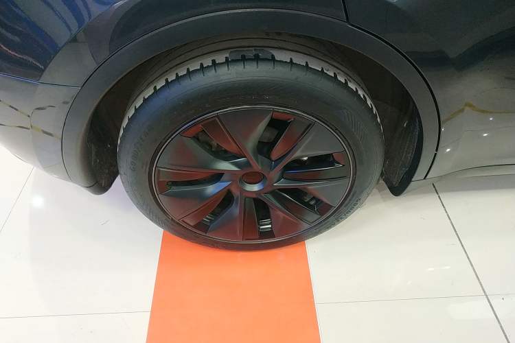 Used Tesla Model Y 2024 Rear-Wheel-Drive Version