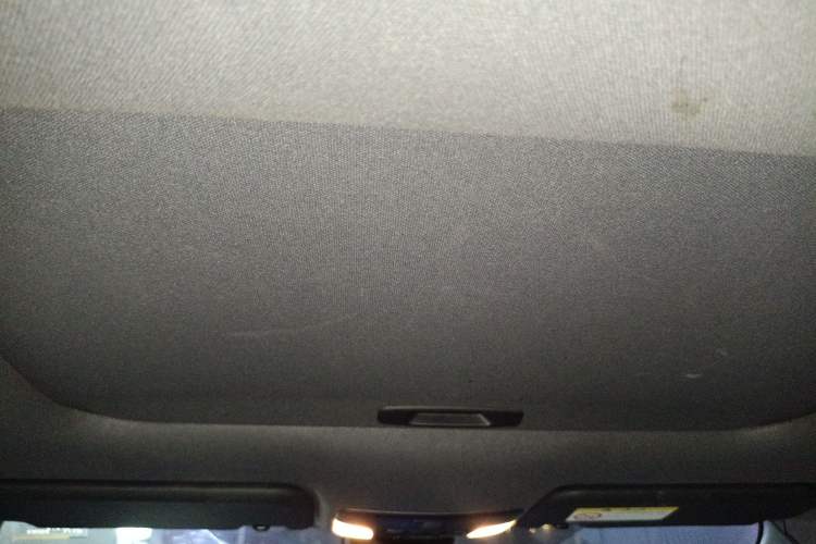 Used Toyota Levin 2021 185T CVT Luxury Edition
