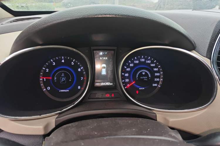 Used Hyundai Santa Fe 2013 2.0T Automatic All-Wheel Drive Prestige Version
