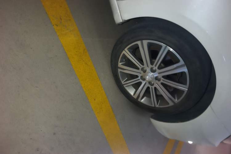 Used Peugeot 408 2016 1.6T Automatic Luxury Edition