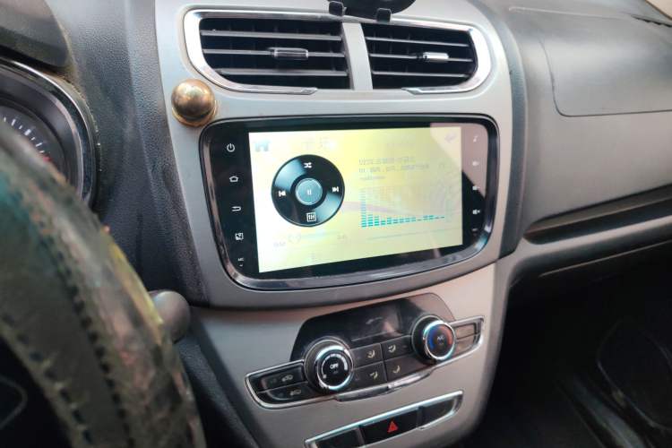 Used Jinbei 750 2016 1.5L e-Drive Version
