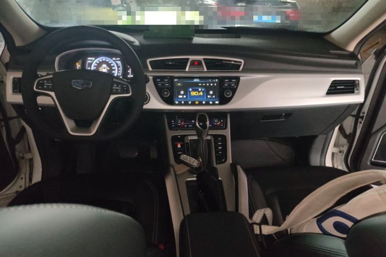 Used Geely Auto Emgrand X7 Sport 2016 1.8TD Automatic Smart Model Center Console