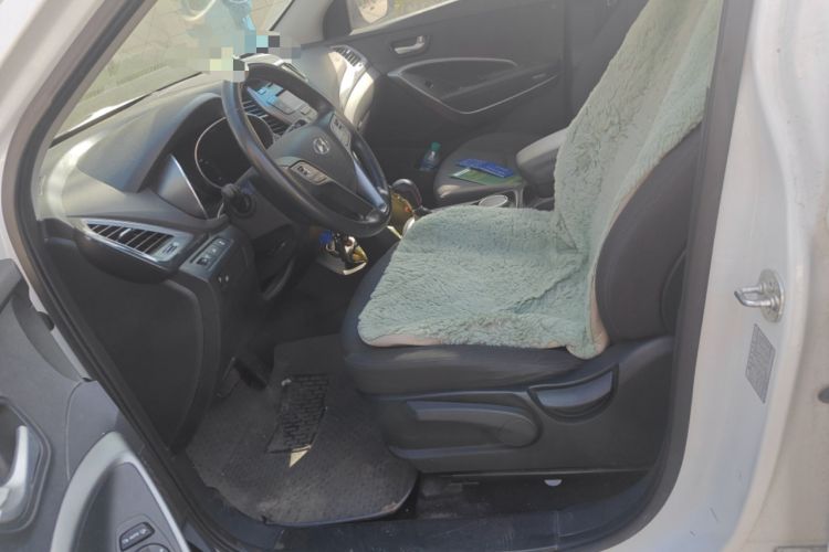 Used Hyundai Santa Fe 2013 2.4L Automatic 2WD Comfort Edition Left Front Seat