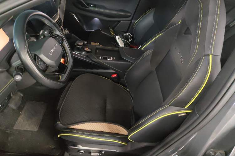 Used Lynk & Co 06 2023 Remix 1.5T Dynamic Halo