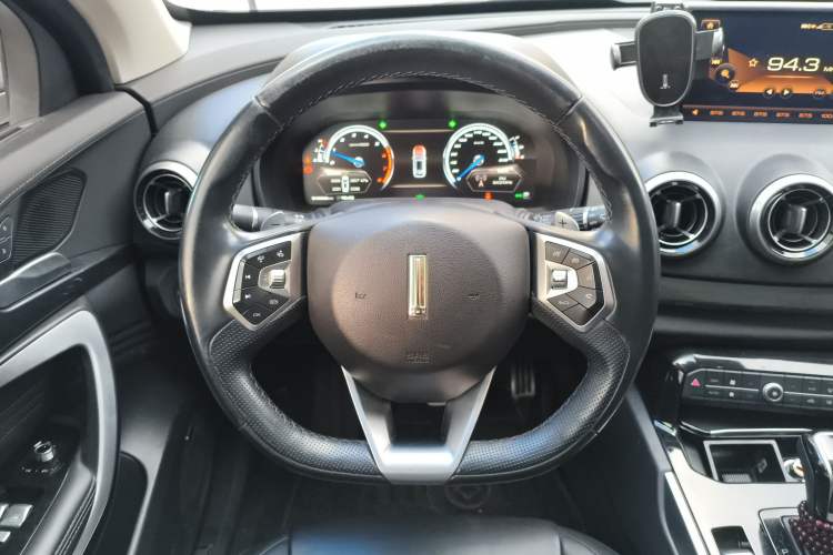 Used Wey VV7 2017 2.0T Flagship Model
