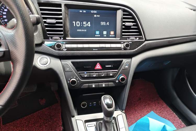 Used Hyundai Elantra (6th Generation / Lingdong) 2018 1.4T Dual-Clutch Xuan Dong · Dynamic Edition Audio And AC Panel