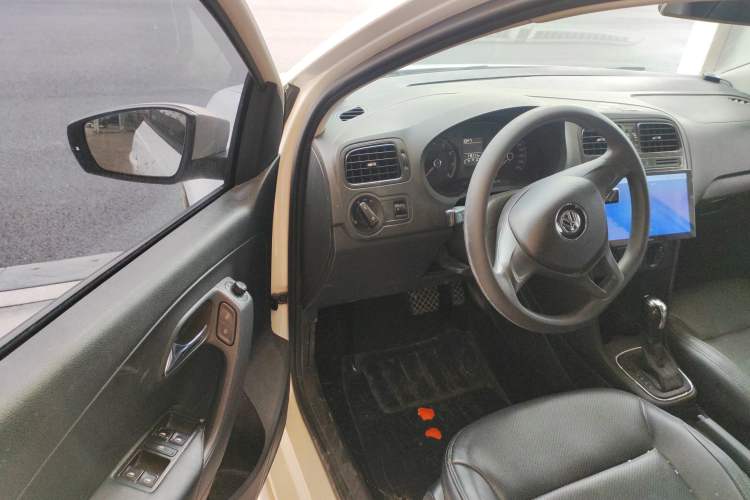 Used Volkswagen Polo 2018 1.5L Automatic Advanced Driving Model
