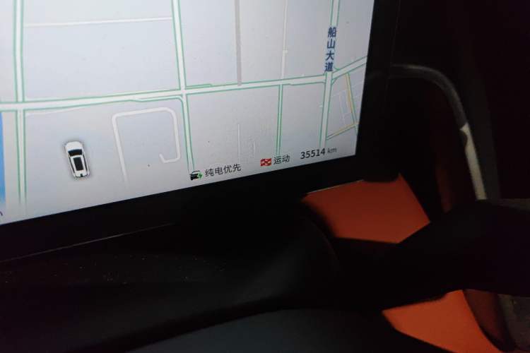 Used Dongfeng eπ eπ008 2024 210Max Range-Extended Version 6 Seats
