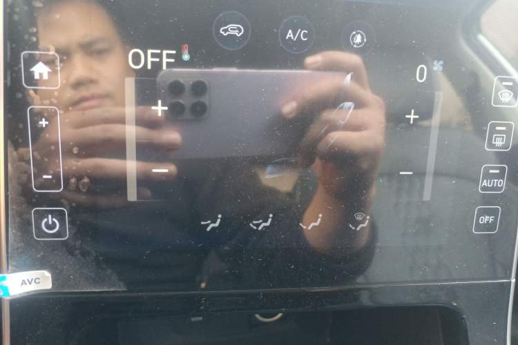 Used Hyundai ix25 2020 1.5L CVT GLS Smart Model
