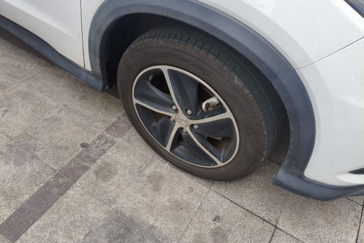 Used Honda Vezel 2020 1.5L CVT Pioneer Edition